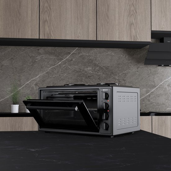 Wiggo WMO-E4562H(B) - Mini-four autonome avec plaque de cuisson - Électrique - 60 cm - 45 litres - 3 534 W - Garantie 5 ans - Noir