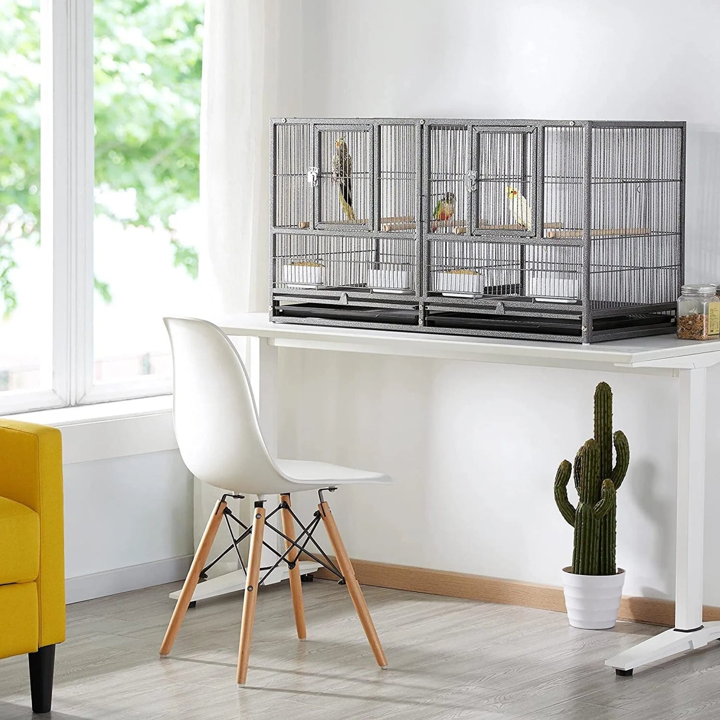 Yaheetech Bird Cage With Partition - With 1 cm Bar Spacing And 4 Feeders And Removable Bottom Drawer - For Parakeets And Canaries - Black Powder-Coated Metal - 95,5 x 45,5 x 105 cm