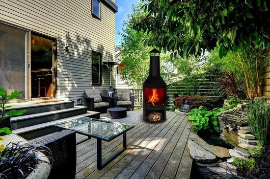 BBQ Collection Poêle d'extérieur avec cheminée - Poêle de jardin 134 x 44,5 x 44,5 cm - Poêle de terrasse pour bois de chauffage - Poêle de terrasse avec récupérateur de cendres, tisonnier et rangement pour le bois - Jardin et terrasse - Acier au carbone