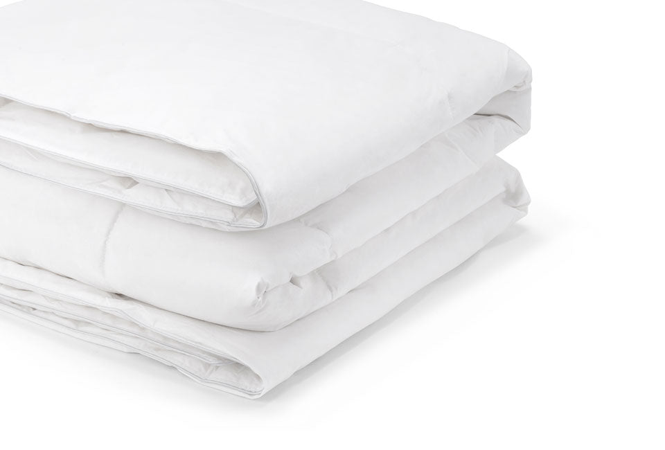 H&C Luze couette en duvet de canard toute l'année - 15% de duvet de canard - 155 x 220 cm