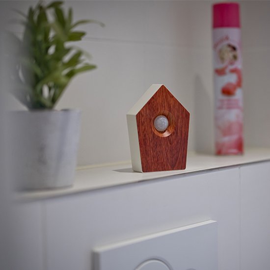 Nexxt Bird Sound House with Sensor for Toilet - Volume réglable - WC - Détecteur de mouvement - 8.6 x 3.5 x 12.5 cm - 90 g - Placard - Boîte à oiseaux - Dark Brown