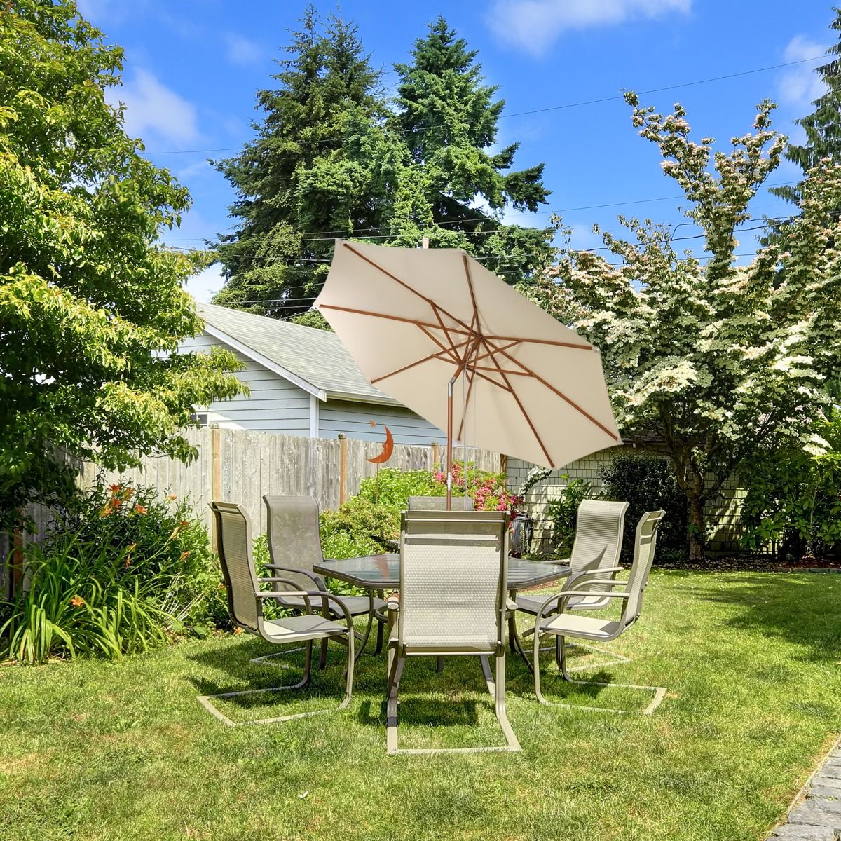 Parasol Coast avec 8 poteaux inclinables - Beige - 300 cm