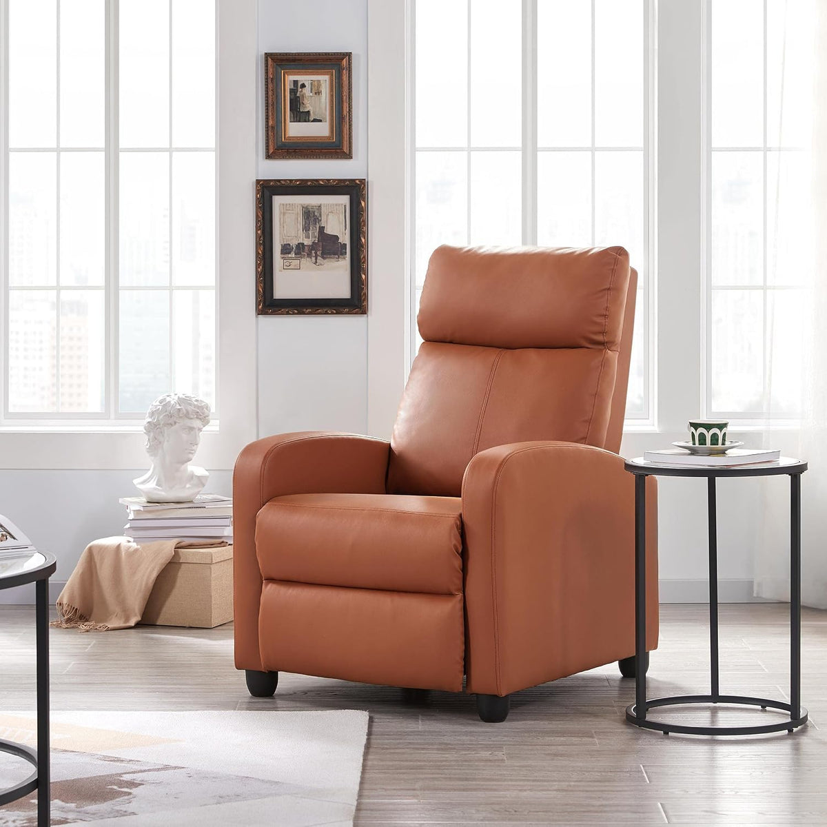 Ensemble de 2 fauteuils de relaxation Yaheetech - 67,3 x 85,1 x 99,6 cm - Repose-pieds réglable - Simili cuir - Couleur beige clair