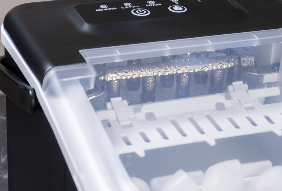 Machine à glaçons Brend noire - 21,4 x 28,3 x 29,9 cm - Machine compacte et silencieuse avec réservoir d'eau de 1,1 L