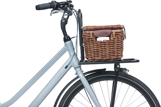 Basil Denton Bicycle Basket S - Frontal - Rotin - Marron - Petit
