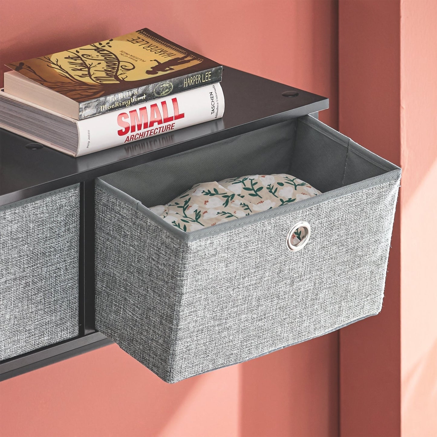 SoBuy Porte-manteaux avec support de rangement - 3 paniers 5 crochets - Noir