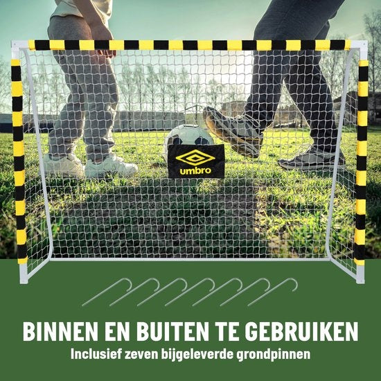 But de football Umbro - 300 x 200 x 90cm - But de football grand format - métal - noir/jaune