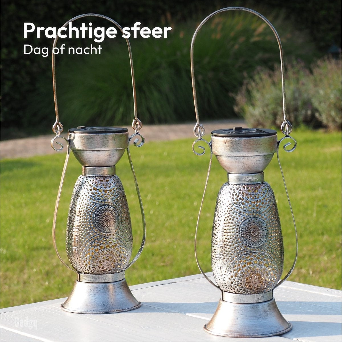 Gadgy Solar Tafellamp Petroleum - Olielamp Tuinlantaarn Set van 2 - Solar Tuinverlichting op Zonneenergie - Led Buitenverlichting met dag/nacht Sensor - Hanglamp - 21 x Ø11.5 cm - Metaal