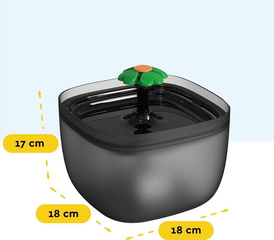 BRASQ Fontaine pour chat et chien 2 litres - Fontaine à eau - Fontaine pour chat - Distributeur d'eau - Abreuvoir pour animaux - Noir - Sans BPA - silencieux - Inclus 4 filtres de rechange + accessoires