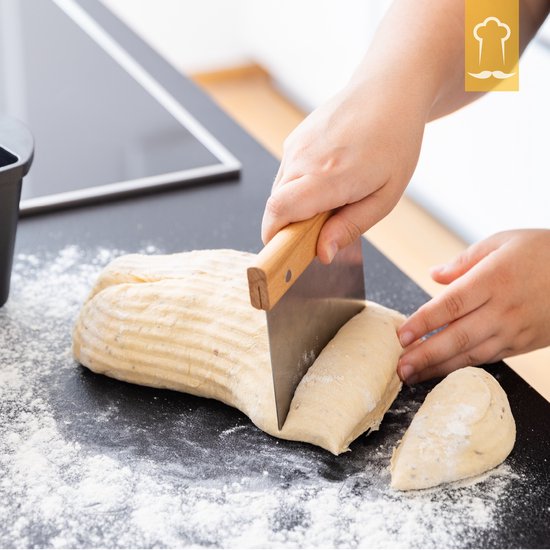 Chefarone Gietijzeren Broodvorm – Broodbakvorm – Bakvorm - Cakevorm Rechthoek - Ambacht Brood Bakken uit eigen Oven– Inclusief Deksel, Spatel en Rijsmand - 35 x 13,5 x 12,5 cm