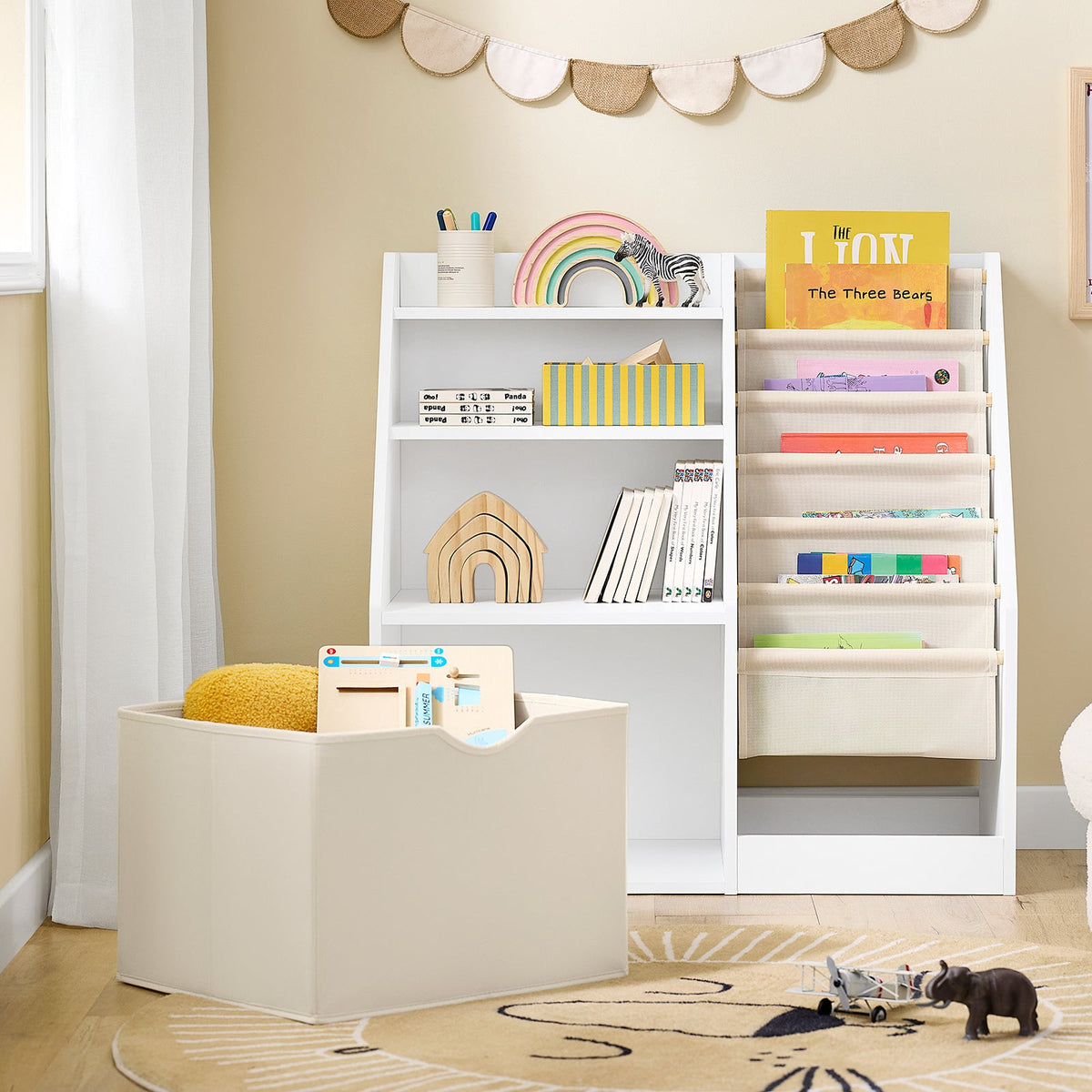 SoBuy KMB119-W Bibliothèque Montessori pour enfants 3 niveaux avec rangement et paniers en tissu, blanc, 80 x 40 x 80 cm