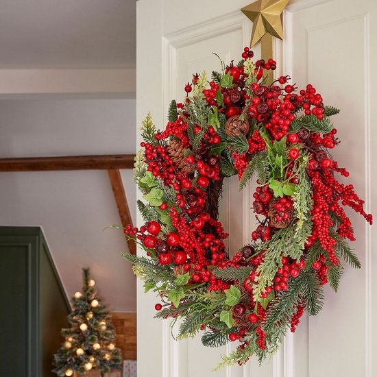 Mica Decorations Norah : couronne de Noël avec des pommes de pin - Décoration de Noël au style traditionnel - Couronne de porte pour le hall d'entrée ou la porte d'entrée - H 13 x Ø 50 cm - Rouge et vert