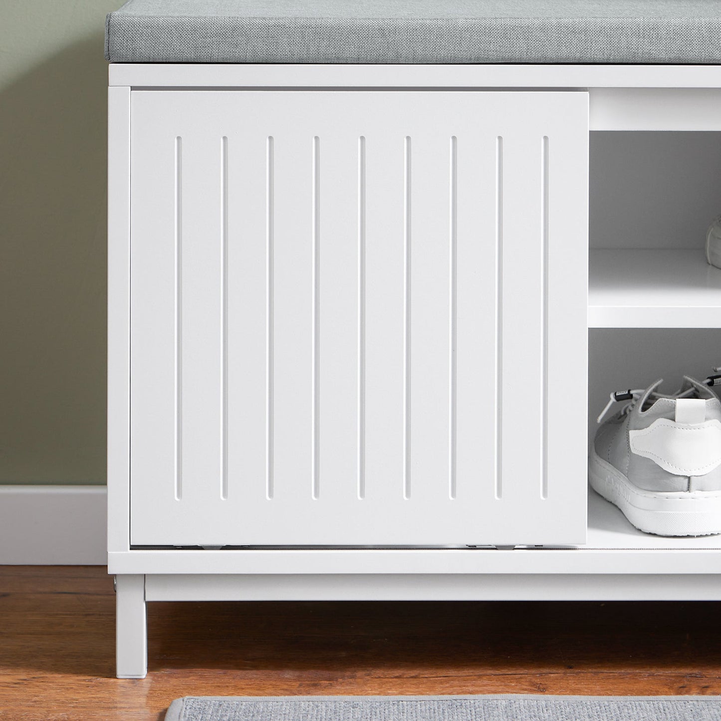 SoBuy Banc de rangement avec meuble à chaussures - Blanc - 100x35x45 cm - Modèle FSR166-W - Avec 2 coussins rembourrés, porte coulissante et 3 compartiments de rangement