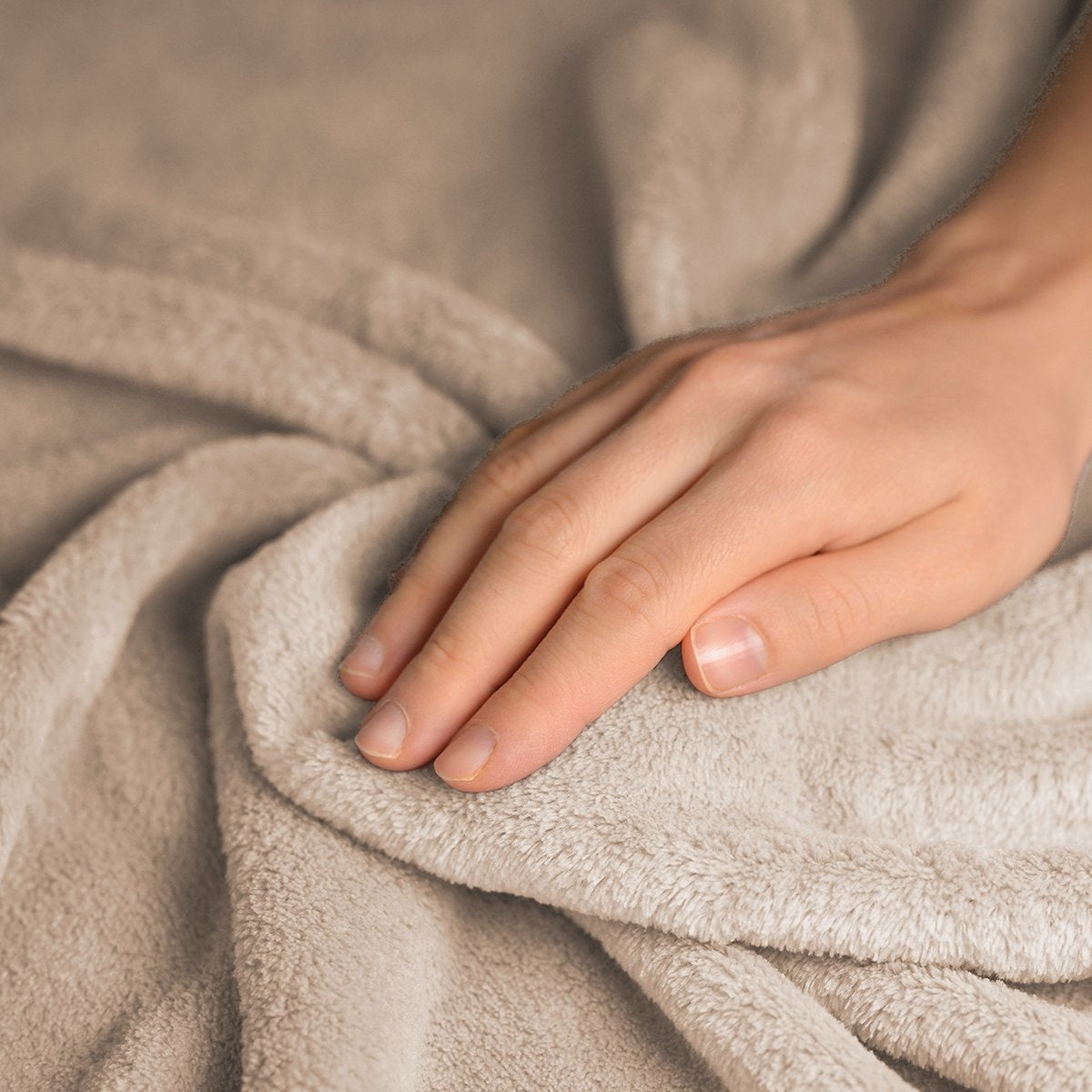 Couverture chauffante électrique - Auronic - 2 personnes - 3 niveaux de chaleur - 200 x 180 cm - Marron