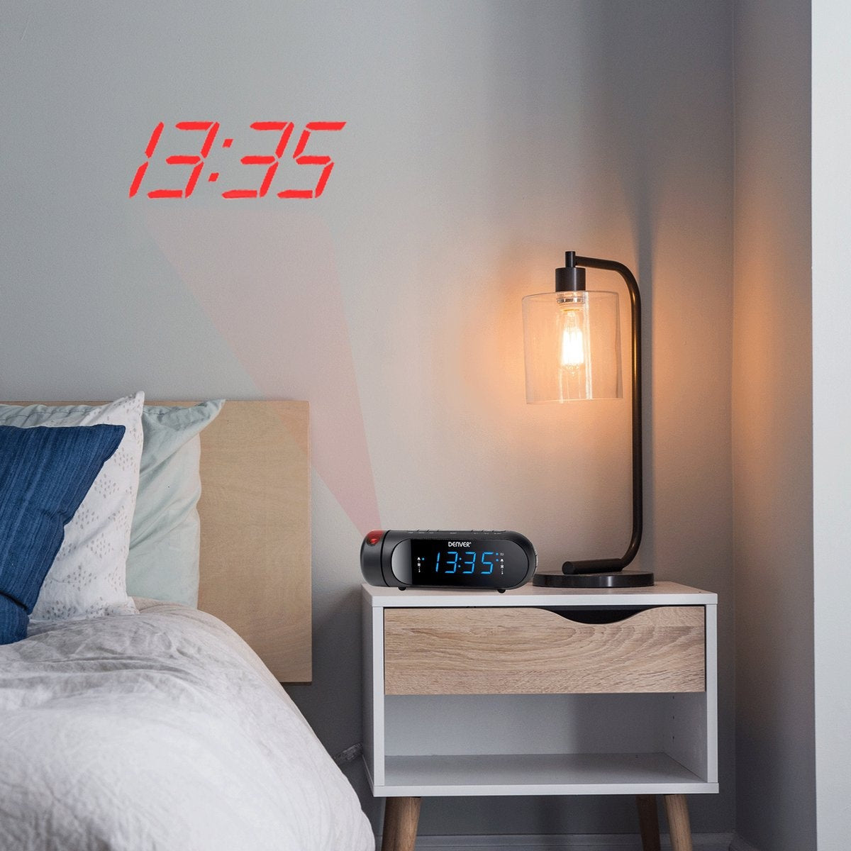 Radio-réveil numérique Denver  avec projection - Chargement USB - Radio FM - Double alarme - Noir