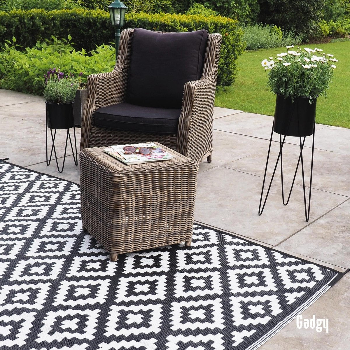 Gadgy Buitenkleed Vloerkleed Buiten XXL - 270x200 cm - Tuintapijt Dubbelzijdig - Picknickkleed Zwart Wit - Buitentapijt