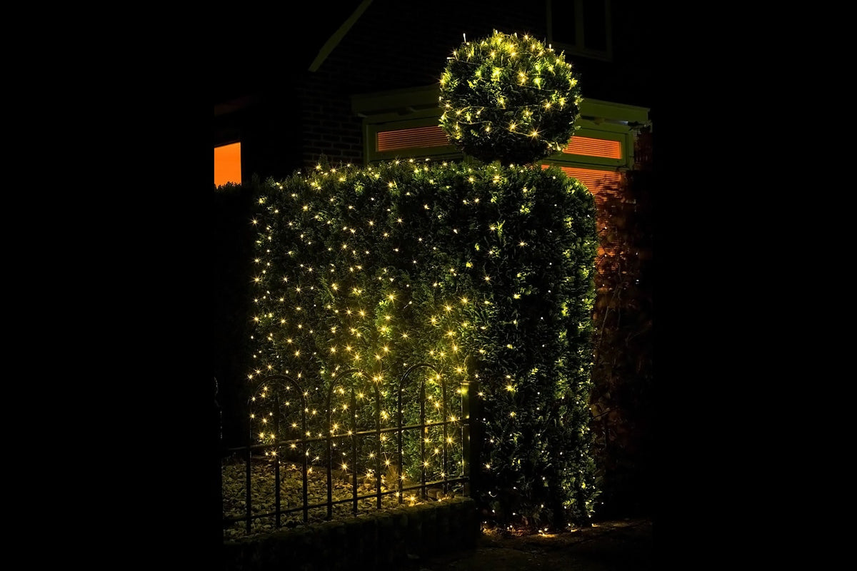 Filet lumineux de Noël Deuba avec 160 LED blanc chaud | pour l'intérieur et l'extérieur | 200 x 150 cm | AVEC télécommande