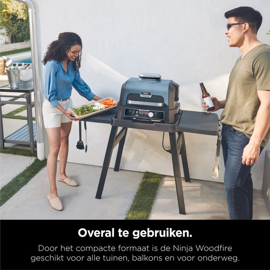 Ninja Woodfire Pro Connect XL - Barbecue électrique intelligent 7-en-1 et fumoir - Thermomètre de cuisson numérique inclus - Application Connect - OG901EU