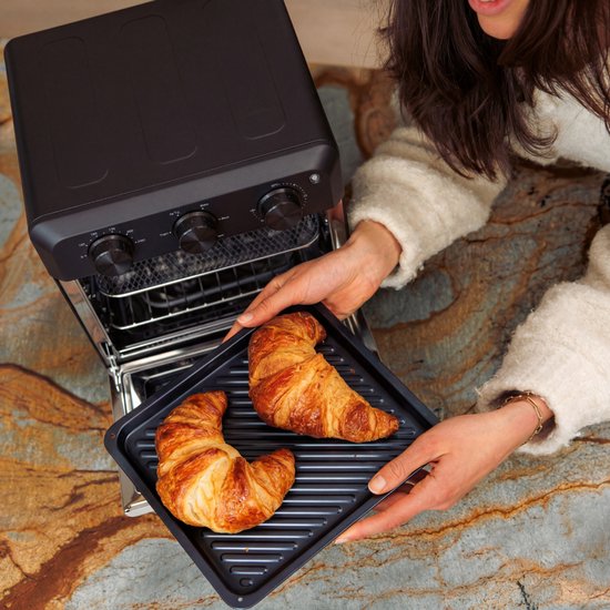 Safecourt 6-in-1 Airfyer oven - 100% sans PFAS - 6 programmes - 80 à 230 degrés - Airfryer, baking, roasting, toasting, grilling & reheating - Black