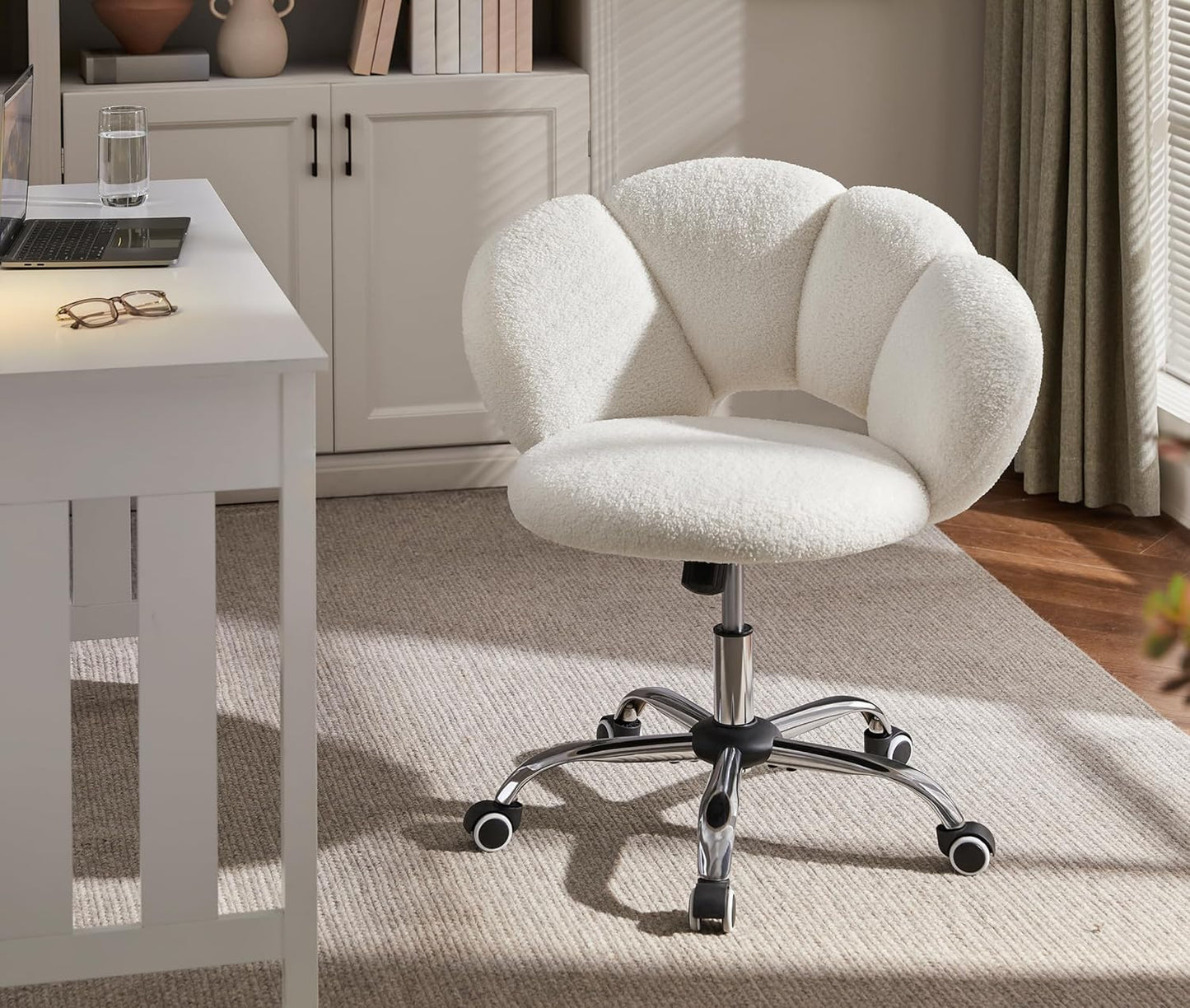Yaheetech Chaise de bureau réglable - en forme de nuage - jusqu'à 136 kg - 70 x 60 x 72-82 cm - blanc