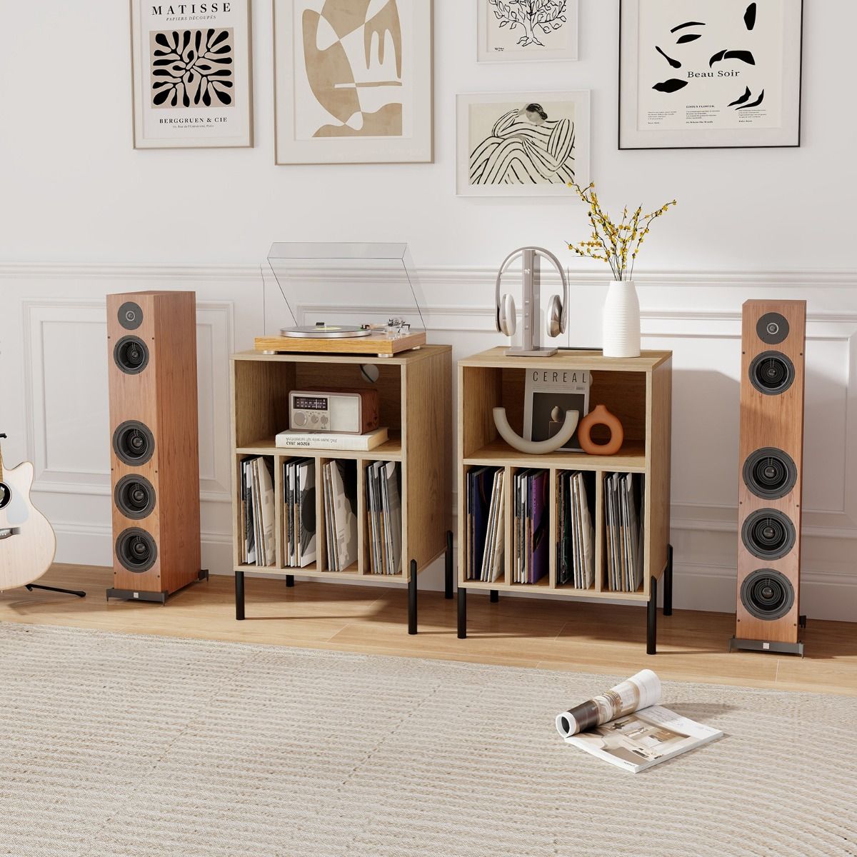Étagère à vinyles Coast avec station de recharge - 4 compartiments - adaptée à une platine vinyle - couleur naturelle