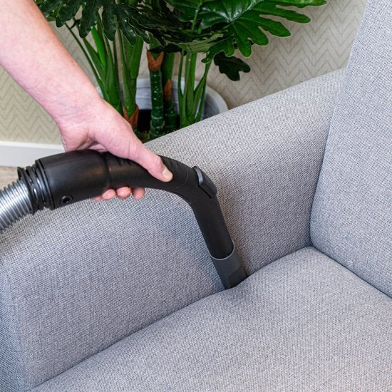 Aspirateur sans sac Dirt Devil - V8221 - 800W - Filtre HEPA 12 - Portée de 7.5M - avec brosse combinée, Kierzuugmond et accessoire pour meubles - 4.3KG - Boîte de récupération de la poussière 2.2L - Gris/Rouge
