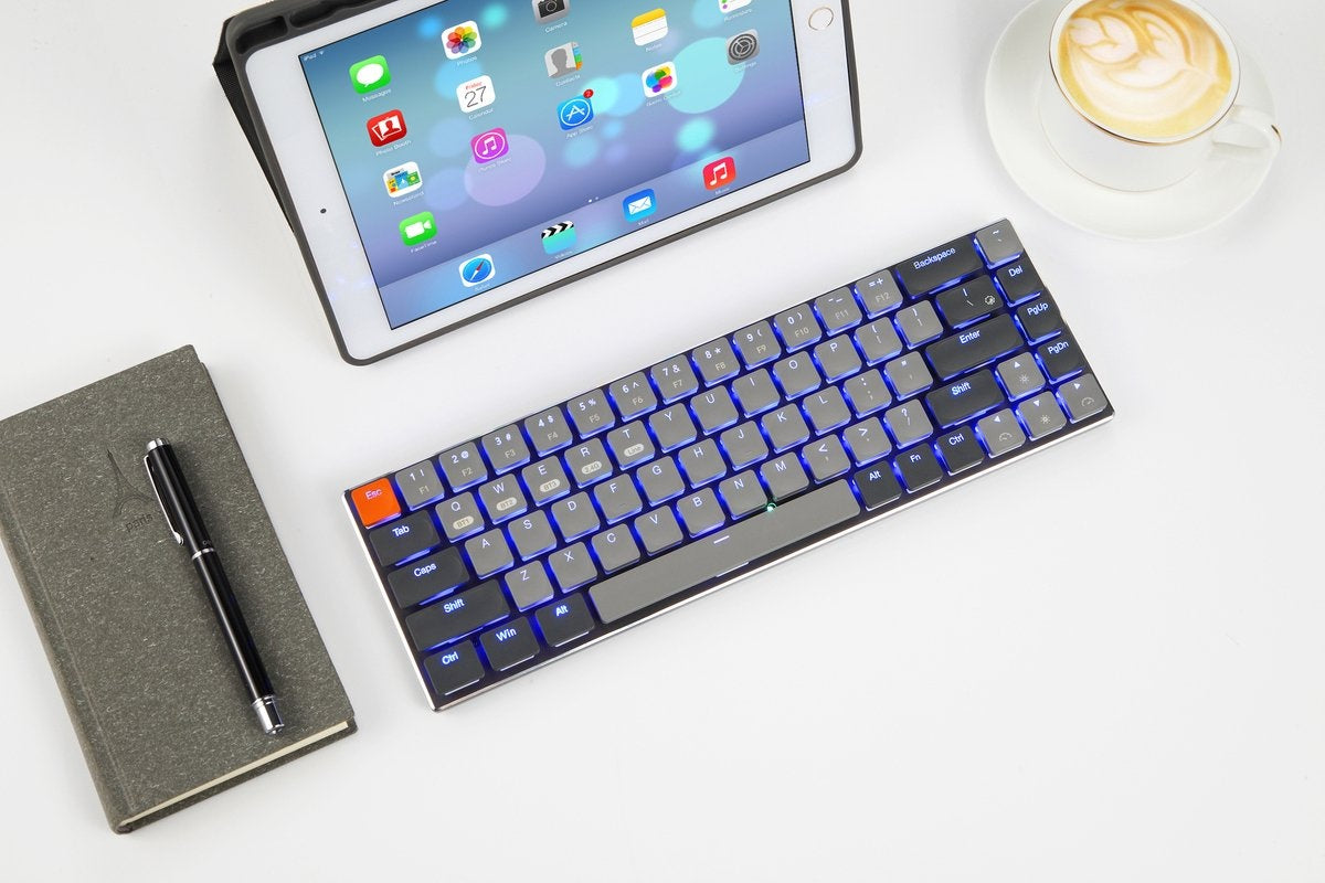 XINMENG RF-68MINI Wireless Mechanical Keyboard - 68Keys - Bluetooth/2.4G/Line 3modes - Low Blue Switch - RGB LIGHT - Windows/Mac - QWERTY - Léger et portable