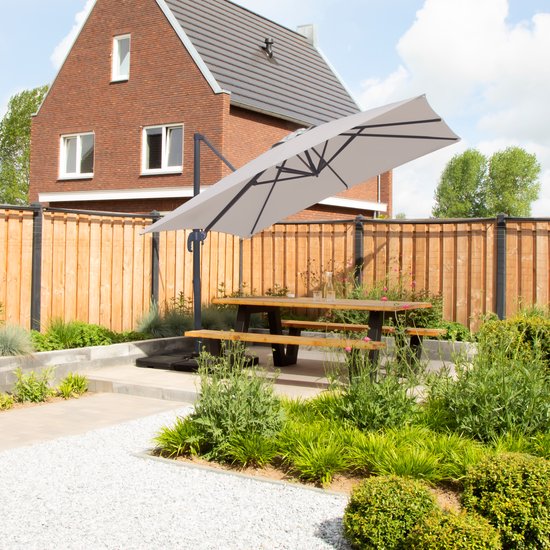 VONROC Premium Parasol flottant Pisogne 300x300cm - Base transversale et housse de protection incluses - Parasol carré - Rotation 360° - Inclinaison - Toile résistante aux UV - Beige