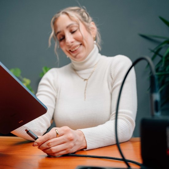 Câble Verbatim Sync & Charge USB-C vers USB-C 40 Gb/s 240 W pour téléphones