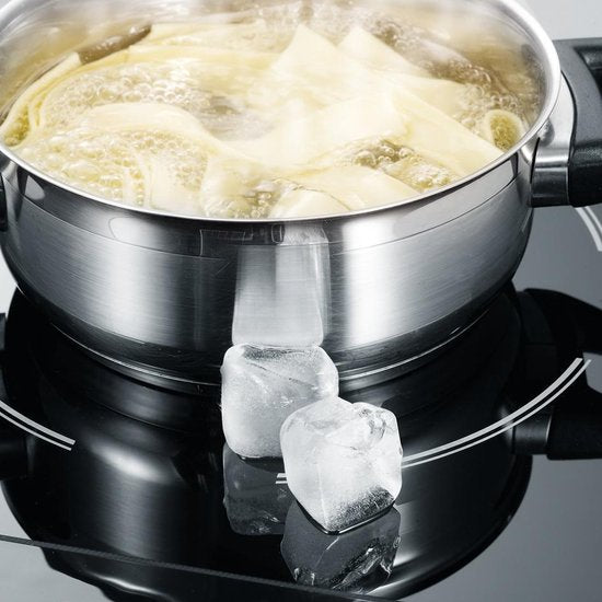 Severin KP 1071 - Plaque de cuisson à induction - 1 zone de cuisson - minuterie - sécurité enfants - 2 000 watts - prise standard