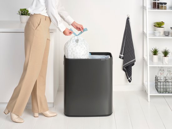 Brabantia Bo Touch Bin Poubelle - 2 x 30 litres - Tri des déchets - Confident Grey