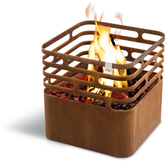 höfats CUBE : brasero à l'aspect rouillé, barbecue, tabouret et table pour le jardin et la terrasse, en acier inoxydable avec fonction d'extinction intégrée