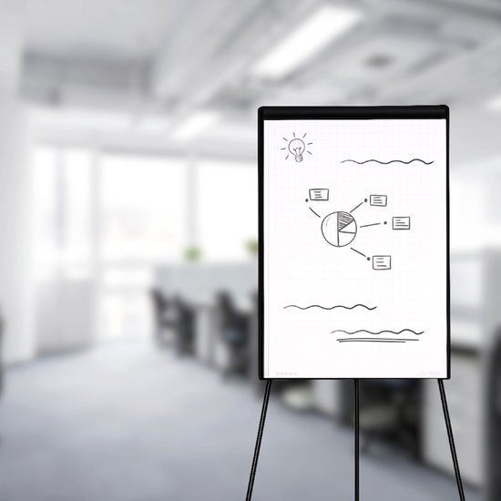 BRASQ Flipchart Mobile - 70x100 cm - Tableau blanc ajustable - Comprend 25 feuilles de papier, 4 marqueurs, 8 aimants, une gomme - Flipchart avec trombone et crochets - Tableau magnétique - Tableau magnétique - Noir