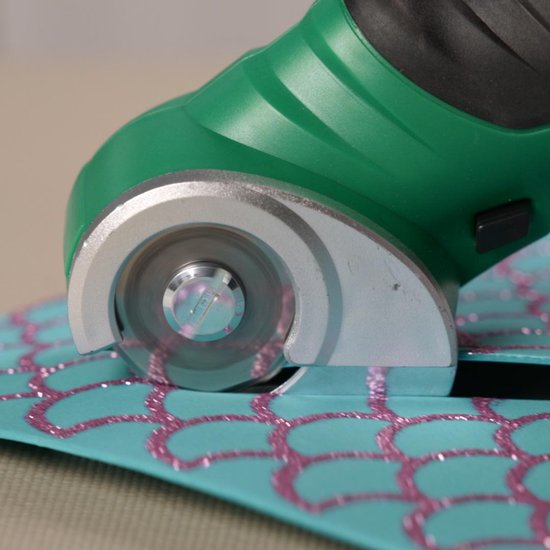 Hammersmith SharpSpin - Cutter universel sans fil - Ciseaux électriques - Cutter à carton - Cutter à lame rotative - Ciseaux à batterie - Coupe le cuir, le PVC, la moquette, le carton et bien plus encore