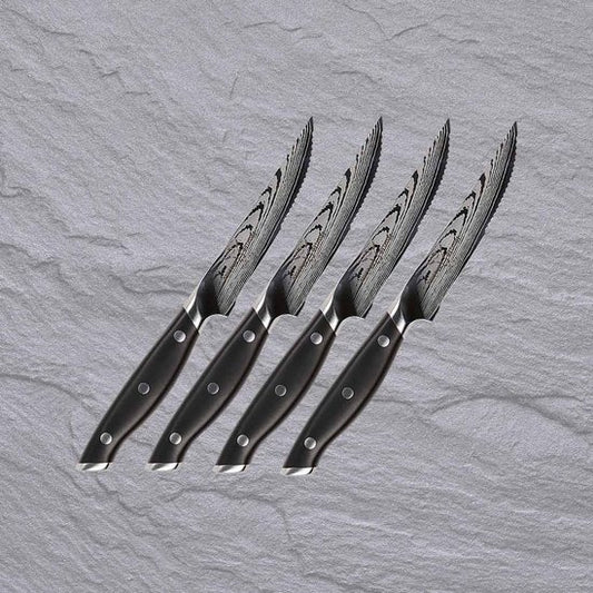 Ensemble de couteaux à steak Trusted Butcher - ensemble de couteaux haut de gamme - couteaux ultra-tranchants de qualité boucherie - couteaux à viande parfaitement équilibrés pour une découpe aisée - ensemble de 4 pièces.