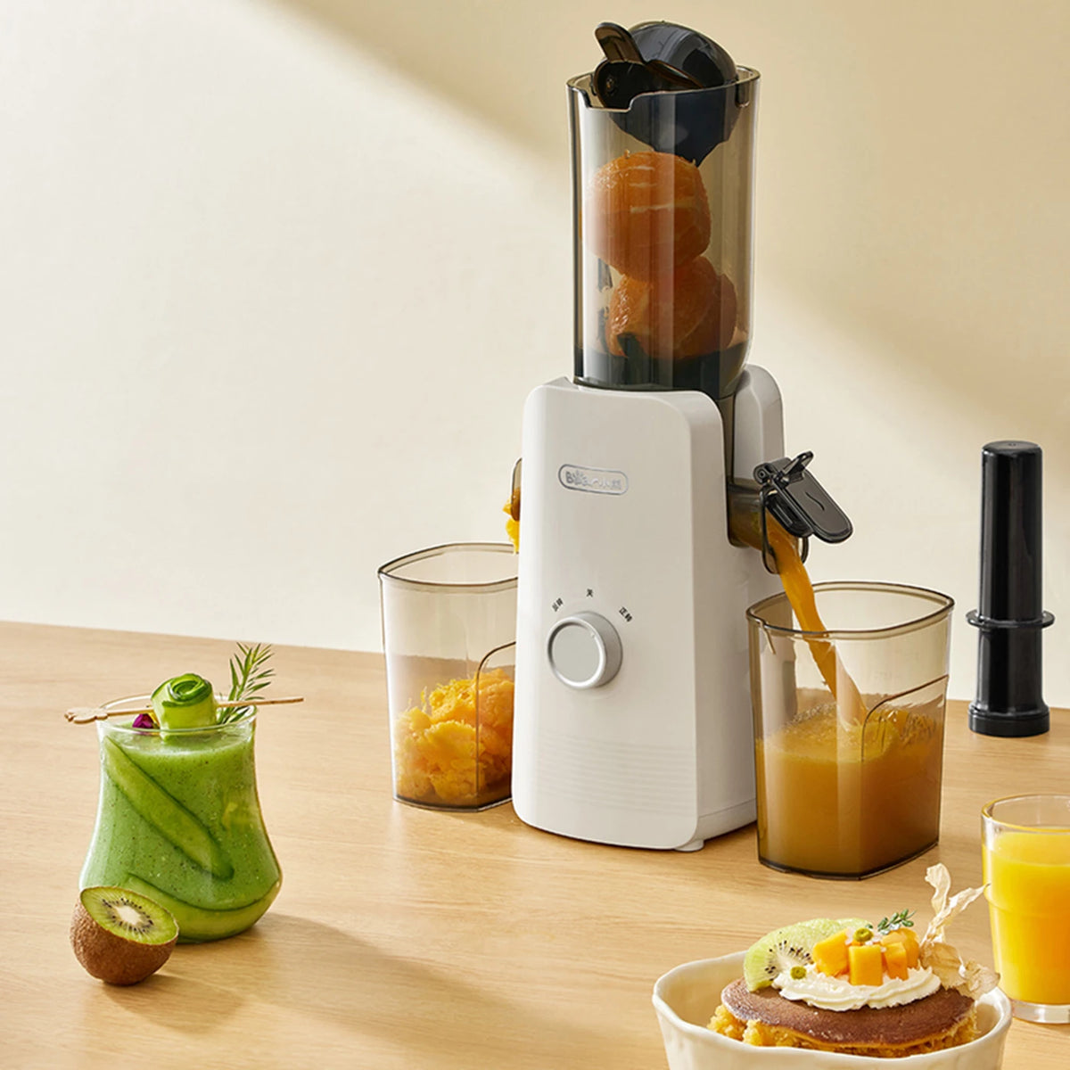 Extracteur de jus Bear Slowjuicer avec ouverture de 80 mm - Extraire le jus sans couper les fruits