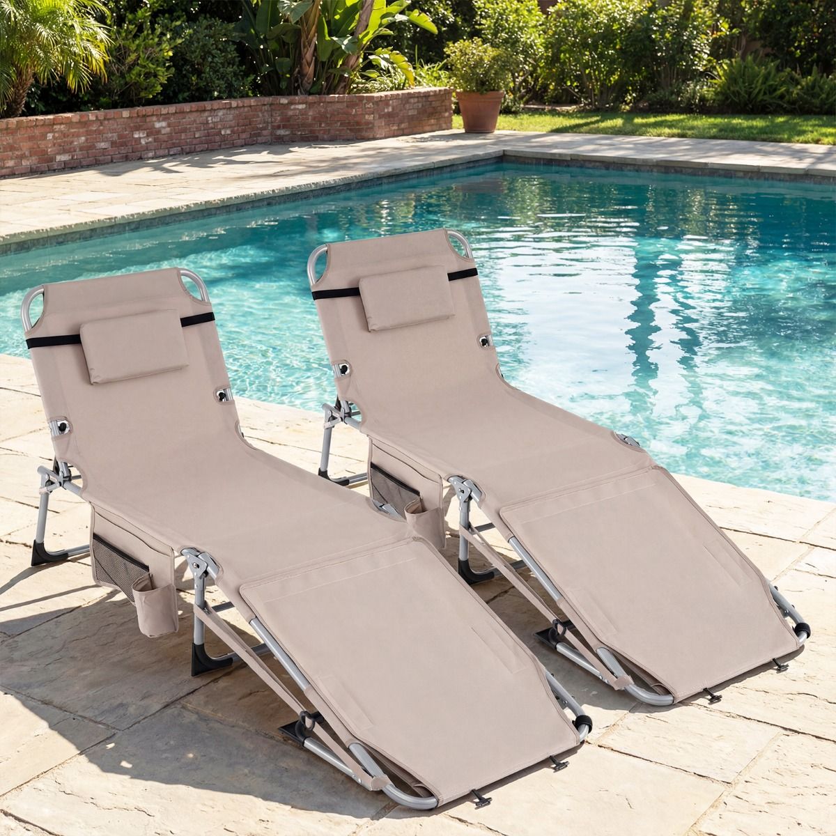 Chaise longue pliable Coast - dossier et repose-pieds réglables - avec ouverture au niveau du visage et poches latérales - beige