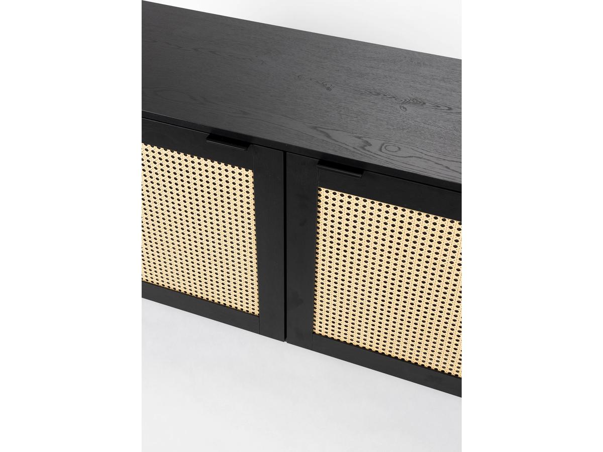 Meuble TV Cube de fonQ – 150 x 40 x 50 cm – Meuble en bois noir avec détails en rotin tressé et piètement métallique – Style bohème