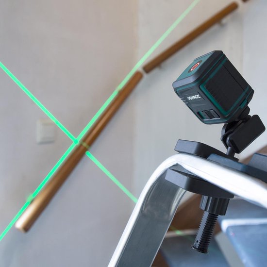 VONROC Cross Line Laser - Vert - Auto-nivelant - 18 mètres - Support de montage et sac de rangement inclus