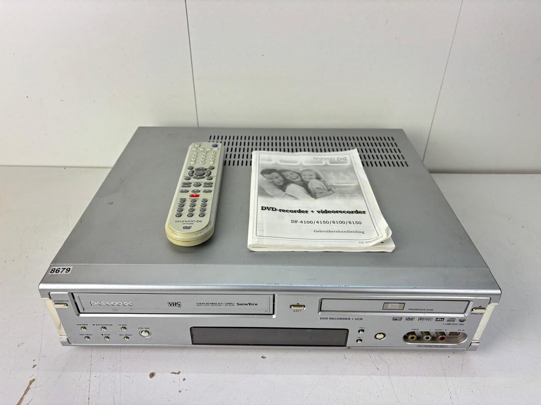 Enregistreur combiné vidéo/DVD Daewoo DF-8100 – Noir/Argent – Copie de cassettes VHS sur DVD