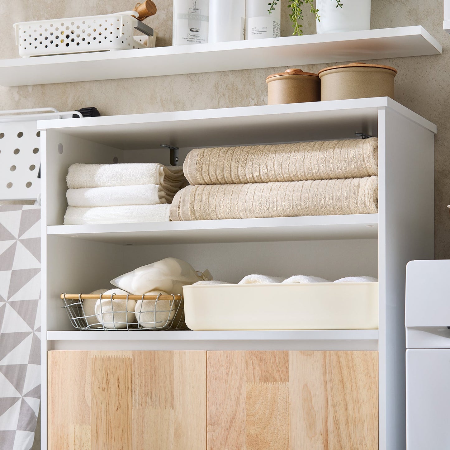 SoBuy BZR143-WN Meuble de salle de bains avec lavabo amovible, 3 plateaux de rangement et panier à linge - Blanc, 64x33x110 cm