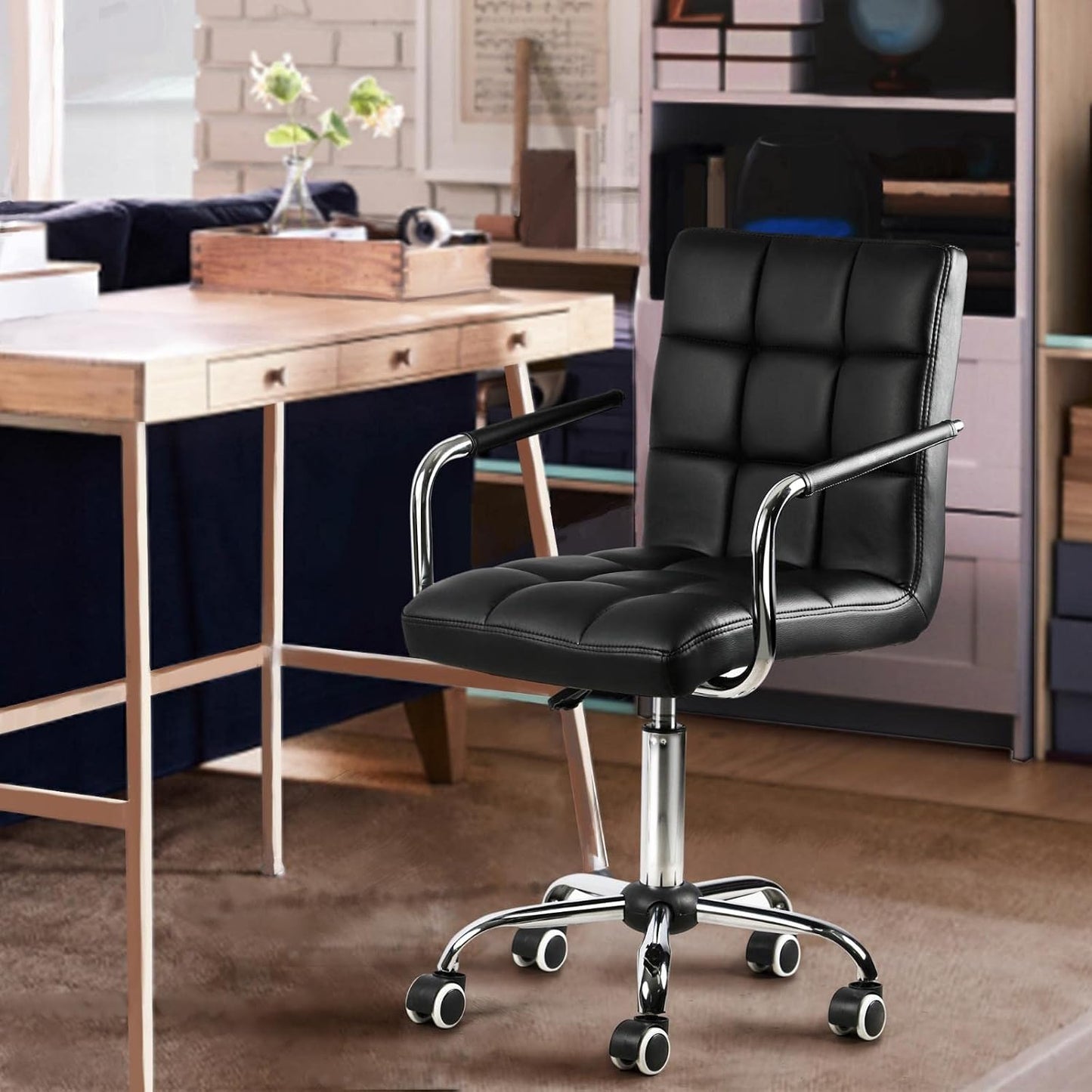 Chaise de bureau Yaheetech - Noire - Simili cuir - Pivotante à 360° - 120 kg - Hauteur d'assise réglable de 48 à 62 cm - Avec accoudoirs