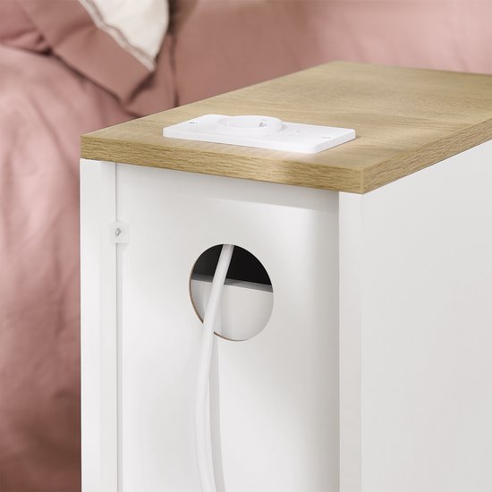 SoBuy 2-piece Slim Nightstand with Charging Station, Narrow Side Table with Standard Socket, USB Port and Type-C Port for Bedroom and Living Room, W20 x D35 x H60 cm, White, FBT111-E-WNx2 (table d'appoint étroite avec prise standard, port USB et port Type