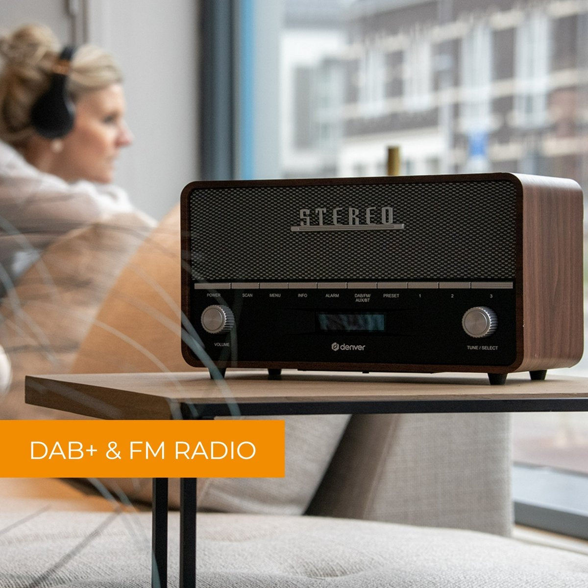 Denver DAB Radio - Retro Radio XL - DAB+/ FM Radio - Bluetooth - Dimmable - 100W - Batteries & secteur - DAB36 - Bois