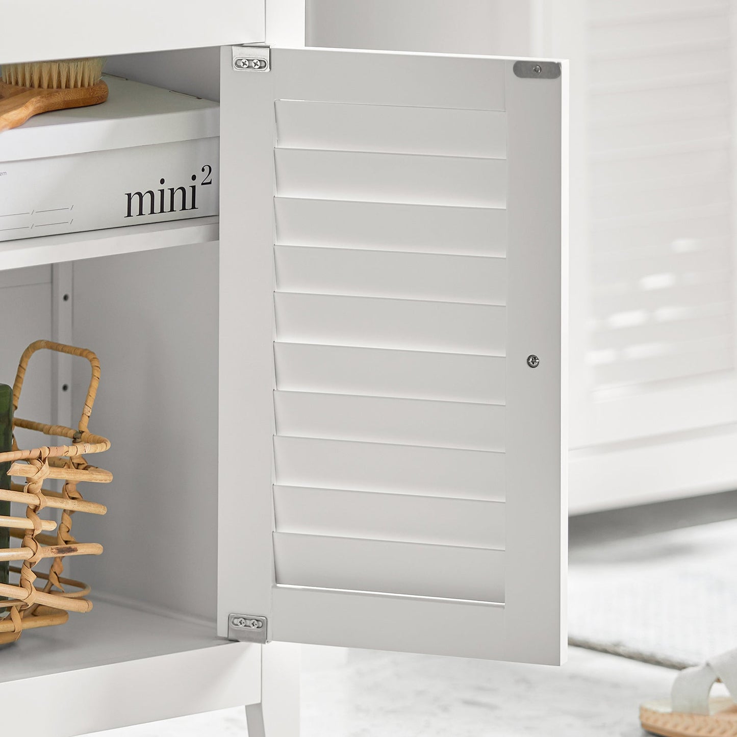 SoBuy BZR13-W Armoire de toilette - 2 étagères et 2 portes - 60 x 90 x 26 cm - Blanc