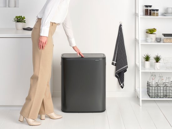 Brabantia Bo Touch Bin Poubelle - 1 compartiment - 60 litres - Confident Grey