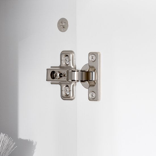 SoBuy BZR150-W Armoire haute de salle de bain avec sac à linge, armoire de salle de bain avec portes, 2 paniers à linge amovibles, étagères réglables, compartiments