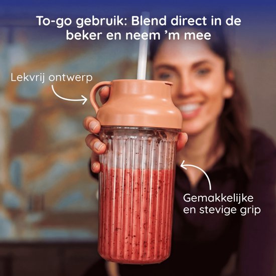 Safecourt Kitchen PureBlend - 1000W Smoothie maker - BPA free - includes to-go drinking lid + straw- Premium Tritan blend cups -Pink