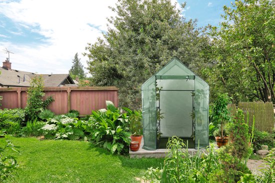Kinzo Garden Greenhouse - Serre en plastique - Serre de jardin avec 3 étages - Cadre métallique - Couverture imperméable - 143 x 73 x 195 CM - Vert
