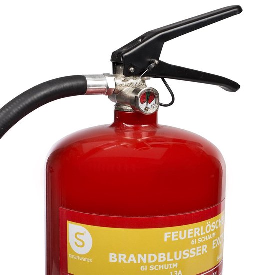 Smartwares 10.015.05 Extincteur - 6 litres - Mousse - Avec support de suspension - Classe de feu AB - Certifié BSI